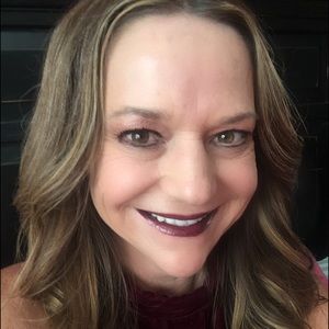 Meet your Posher, Jen